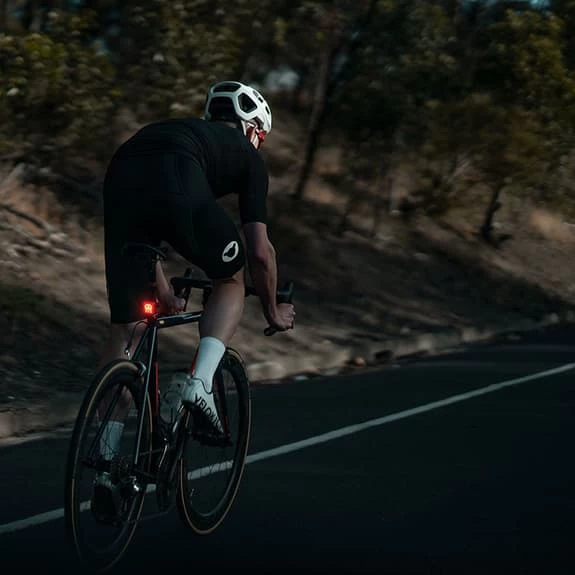 Luce Posteriore Knog Blinder Grid - immagine 5