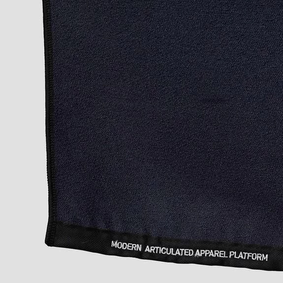 Asciugamano MAAP Training Blu Navy Nero - immagine 4