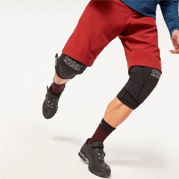 Ginocchiere Oakley Drop In RZ Labs Nero - immagine 3